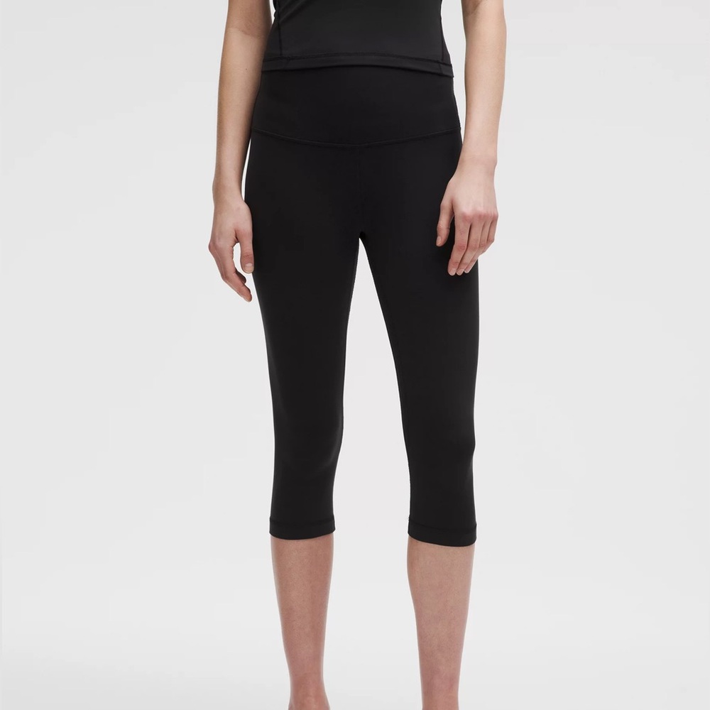 Lululemon Athletica Black Capri